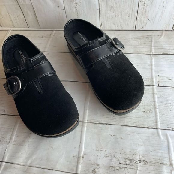 Natural Soul Shoes - Natural Soul Naturalizer DeLorean Suede Buckle Clogs 203 Size 8